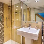 Fox Corner, Ambleside, Romantic Retreat For Two, Dog Friendly, Hot Tub