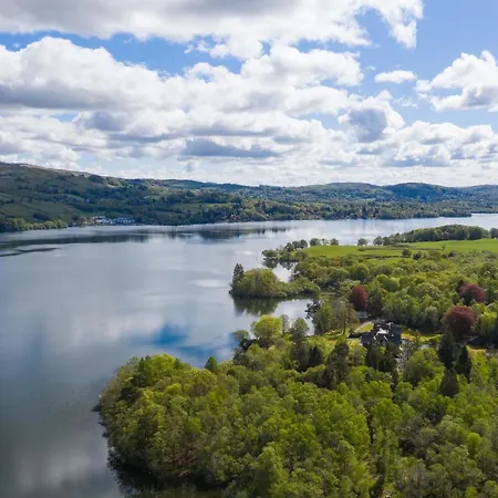 Fox Corner, Ambleside, Romantic Retreat For Two, Dog Friendly, Hot Tub Kır Evi *