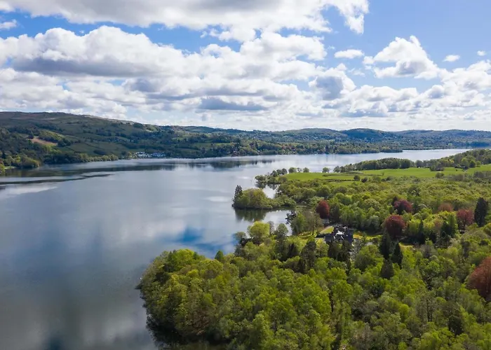 Fox Corner, Ambleside, Romantic Retreat For Two, Dog Friendly, Hot Tub Εξοχικό σπίτι *